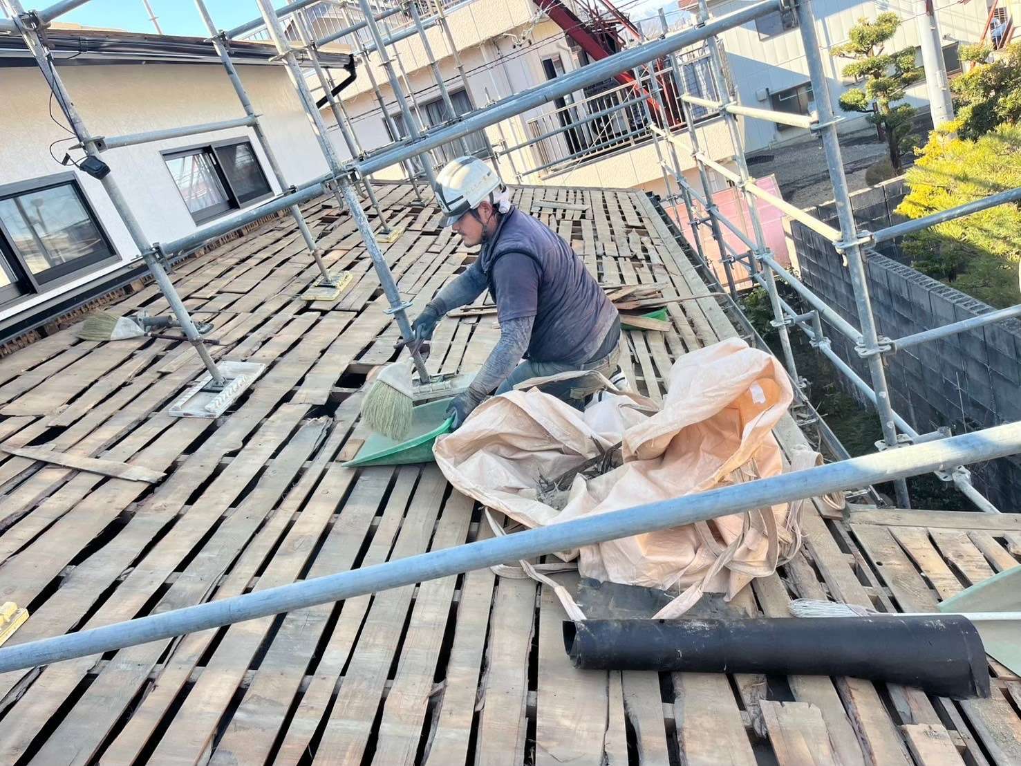 2025年4月施工　屋根の葺き替え　岐阜市　W様邸