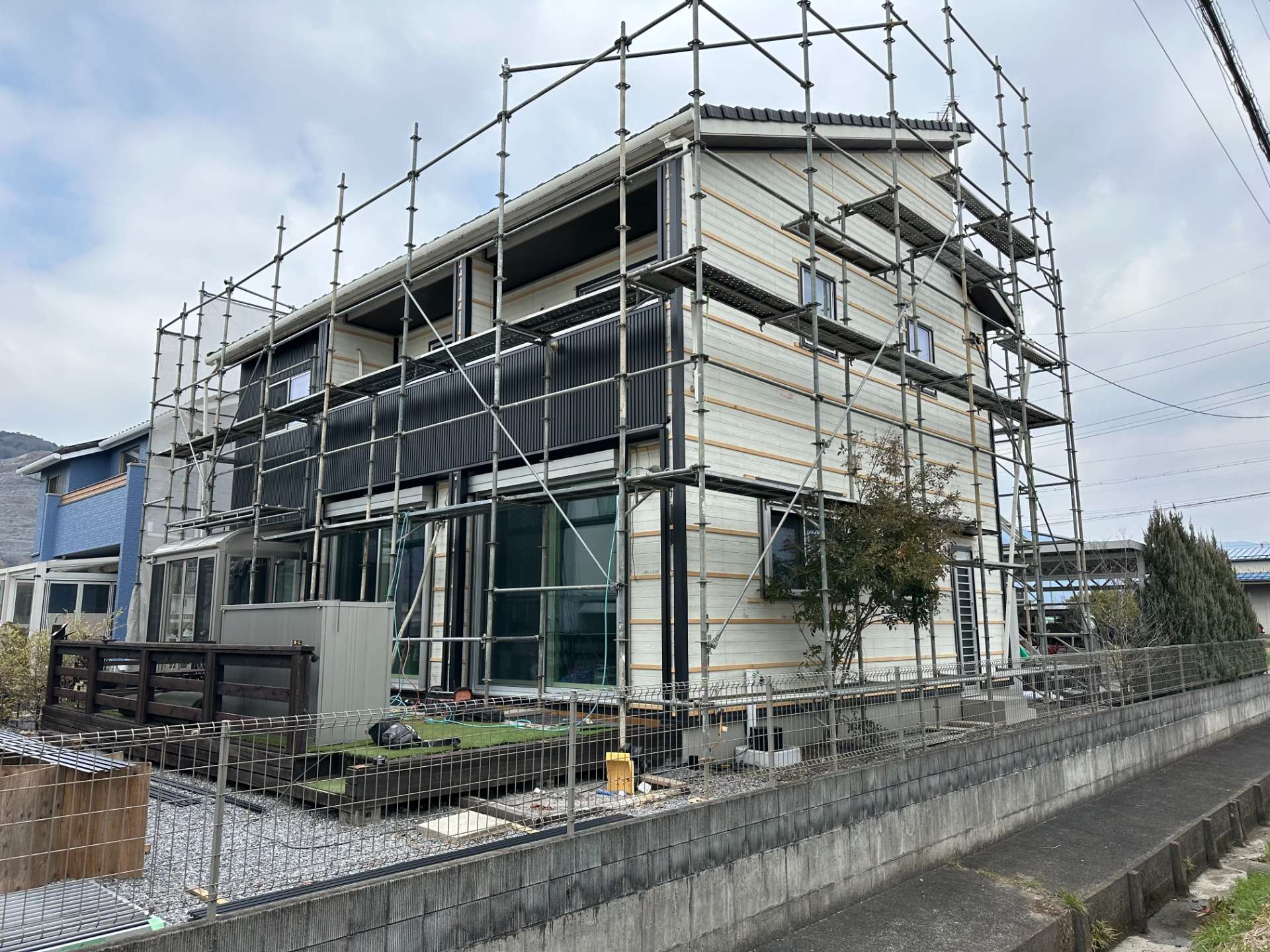 2025年5月施工　外壁カバー工法　揖斐川町　O様邸