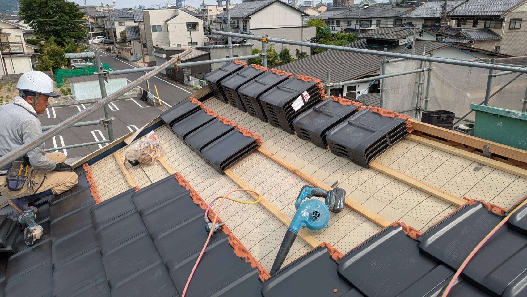 2025年7月施工　屋根の葺き替え　外壁カバー工法　岐阜市　S様邸