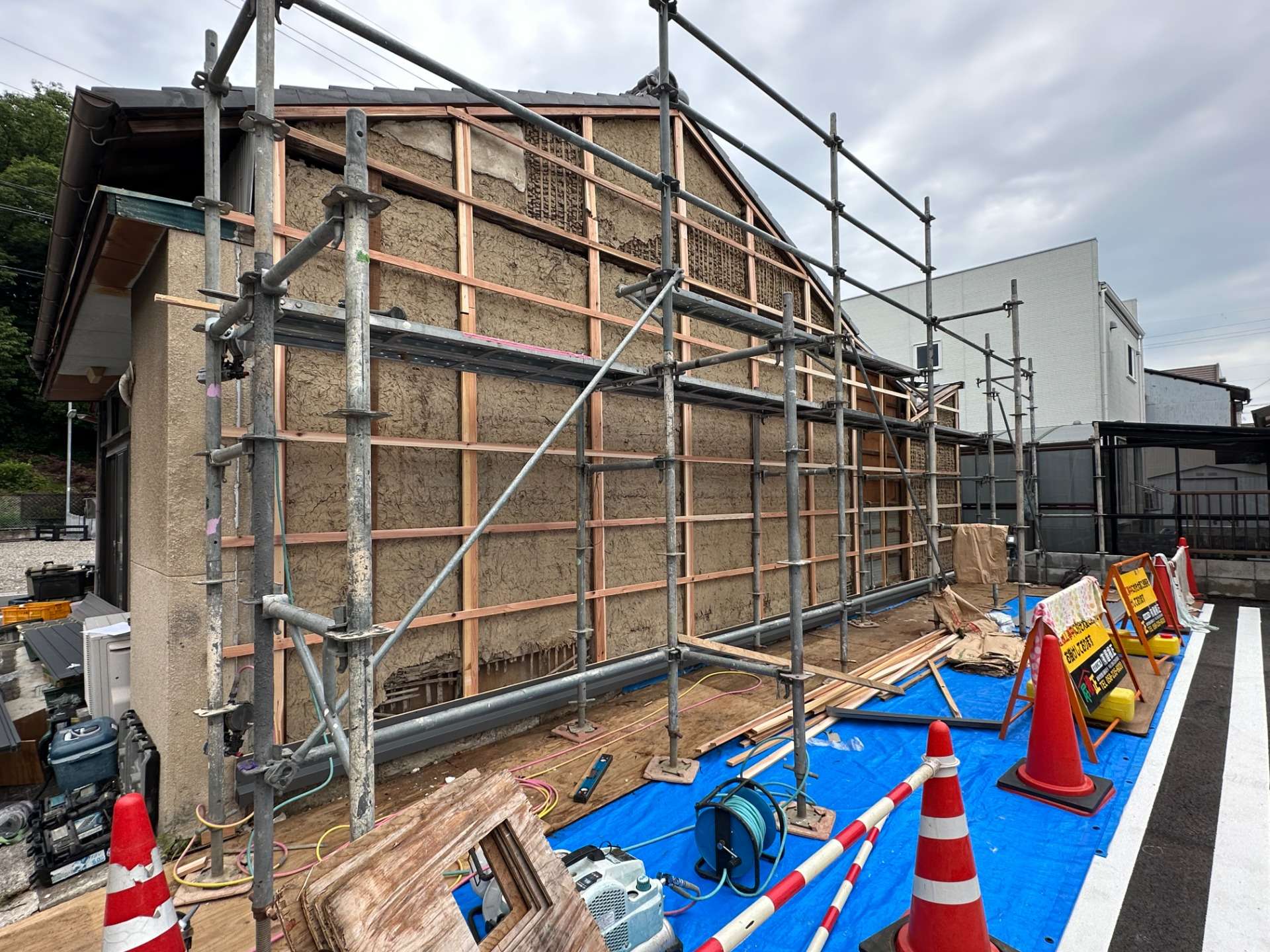 2025年7月施工　外壁の張り替え　屋根カバー工法　岐阜市　Y様邸