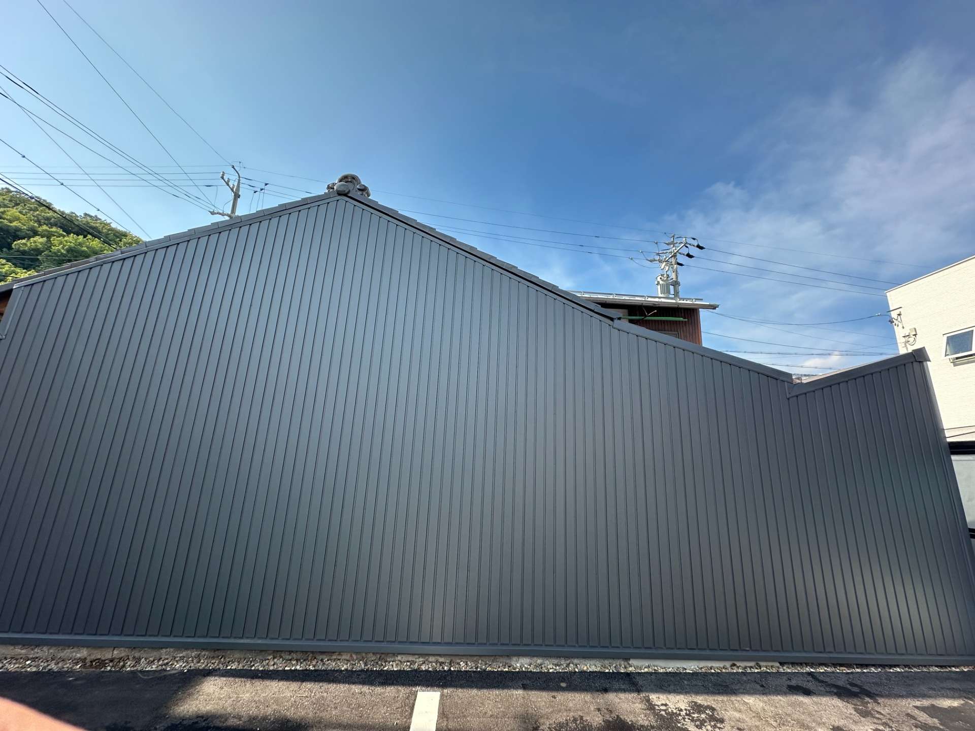 外壁板金 4山角波