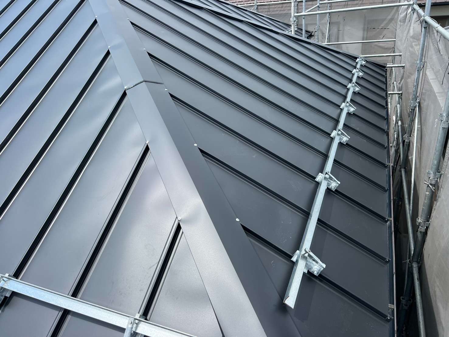 2025年8月施工　屋根カバー工法　春日井市　M様邸