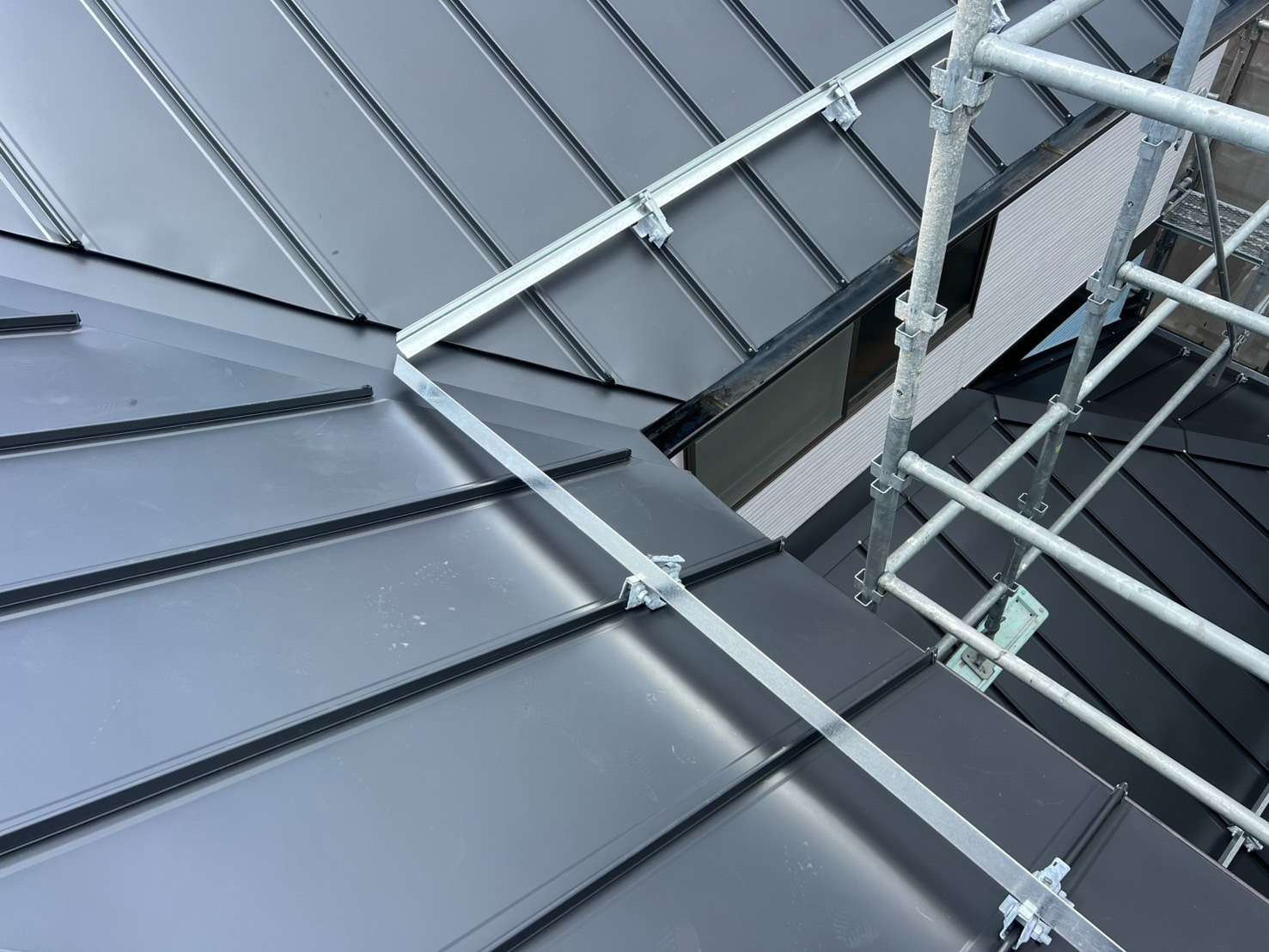 2025年8月施工　屋根カバー工法　春日井市　M様邸