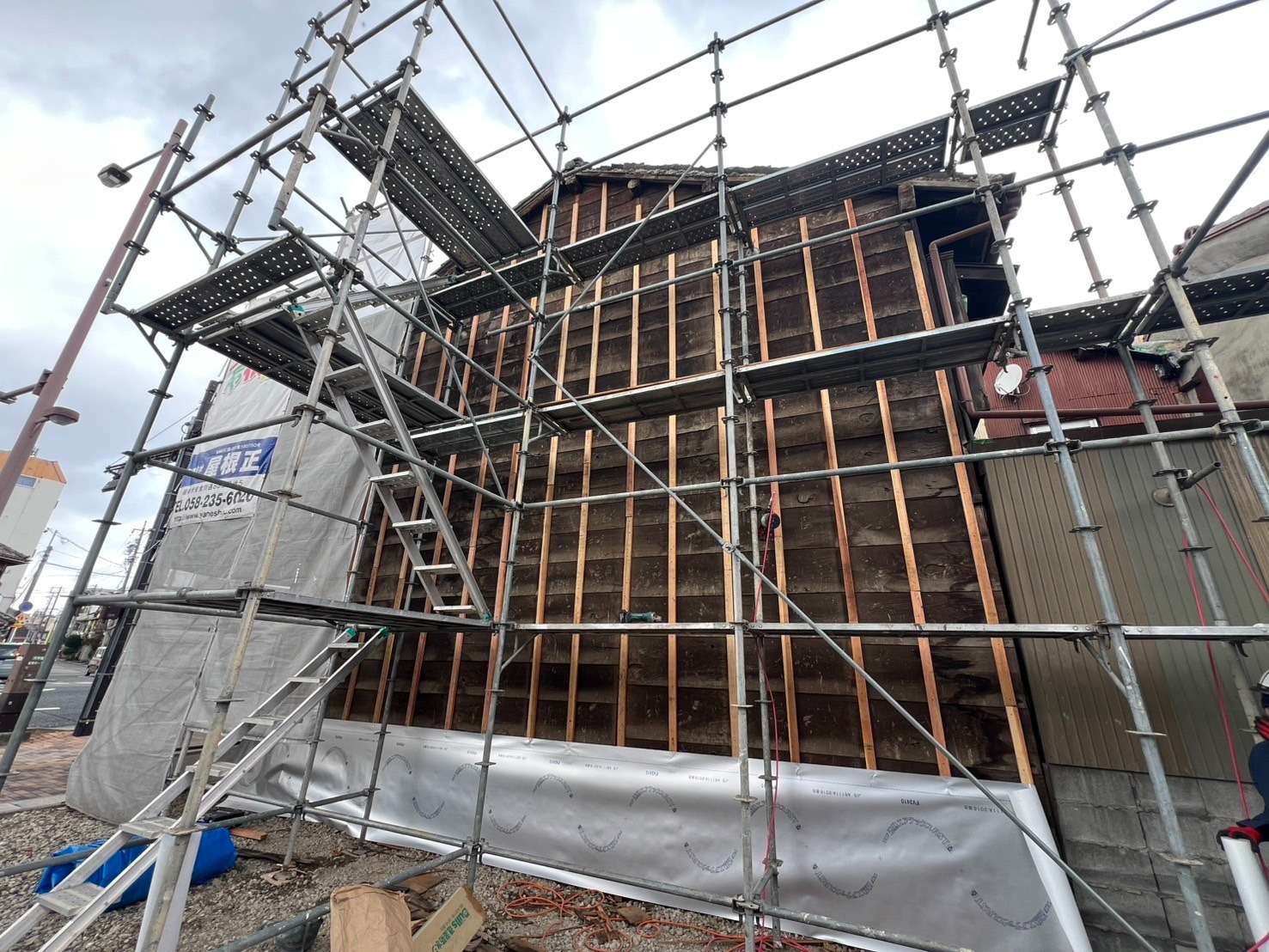 2025年11月施工　外壁板金の張り替え　岐阜市真砂町　M様邸