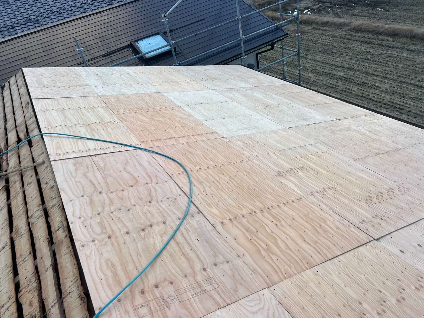 2025年12月施工　屋根の葺き替え　あまとい工事　岐阜市福富W様邸