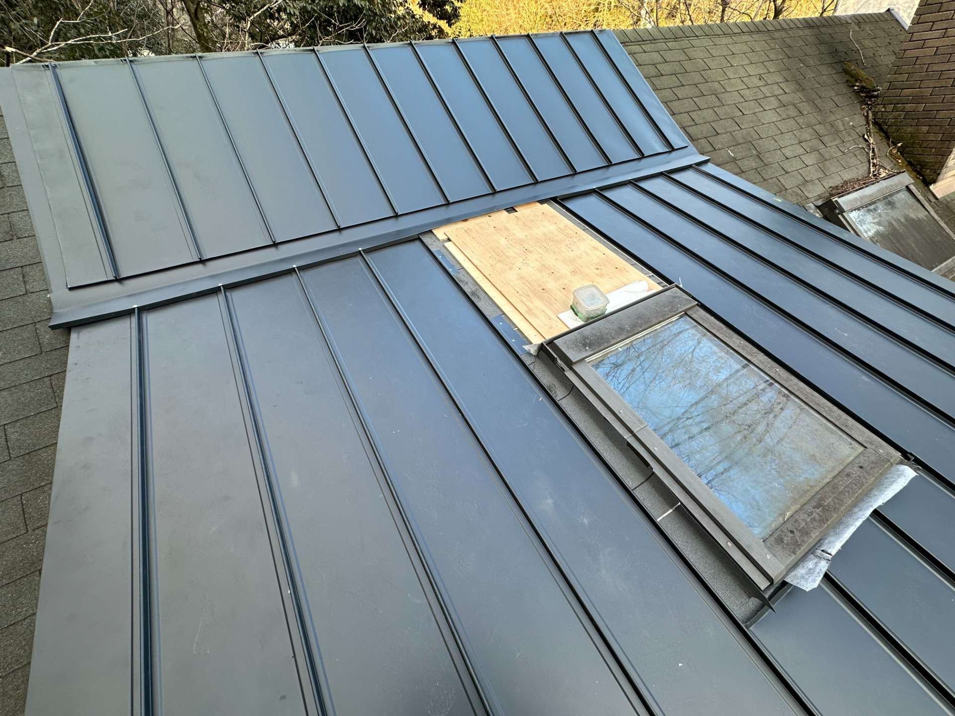 2026年4月施工　屋根カバー工法　外壁カバー工法　山県市　T様邸