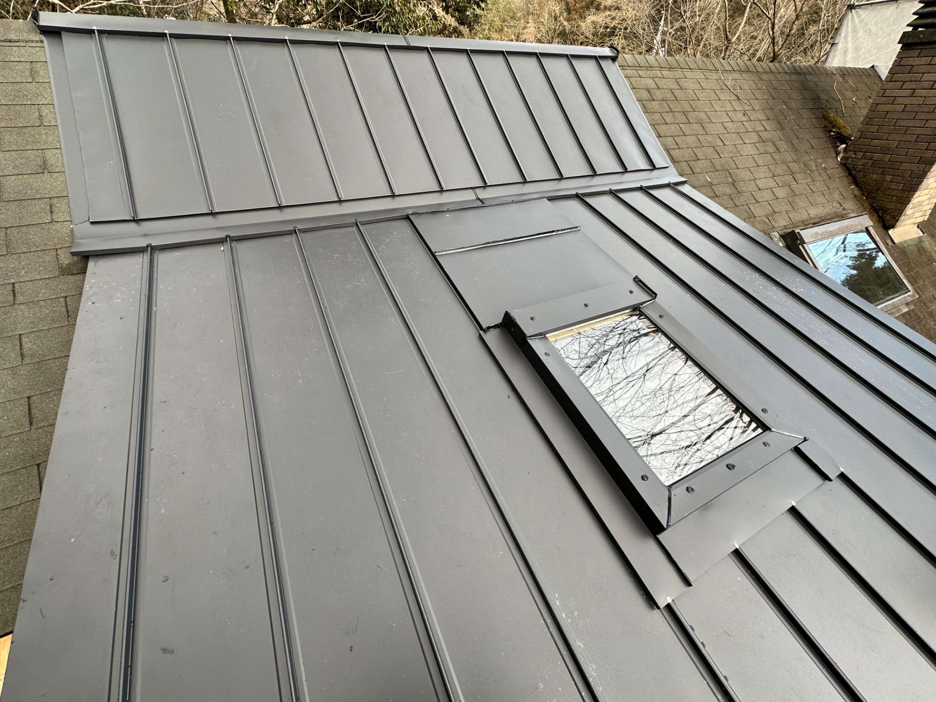 2026年4月施工　屋根カバー工法　外壁カバー工法　山県市　T様邸