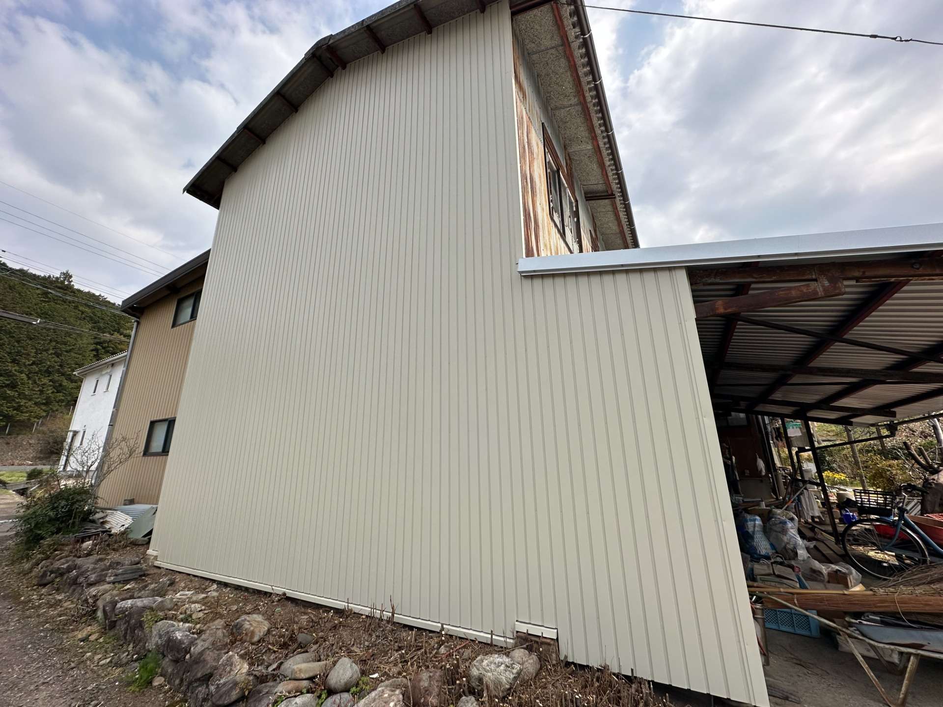 2026年4月施工　屋根の葺き替え　外壁カバー工法　あまとい交換　美濃加茂市　M様邸