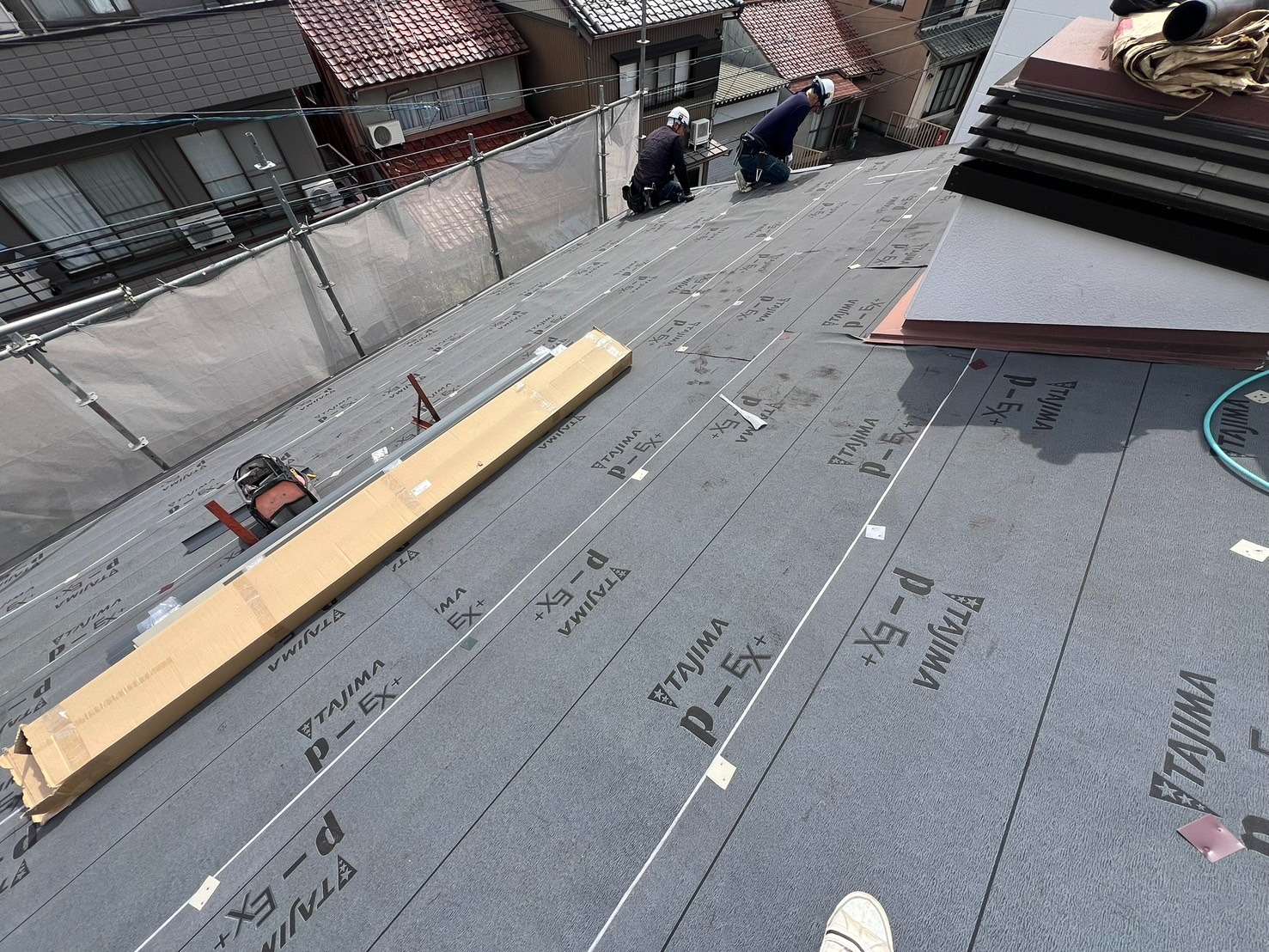 2026年6月施工　屋根のカバー工法　カバー工法　あまどい交換　岐阜市　S様邸
