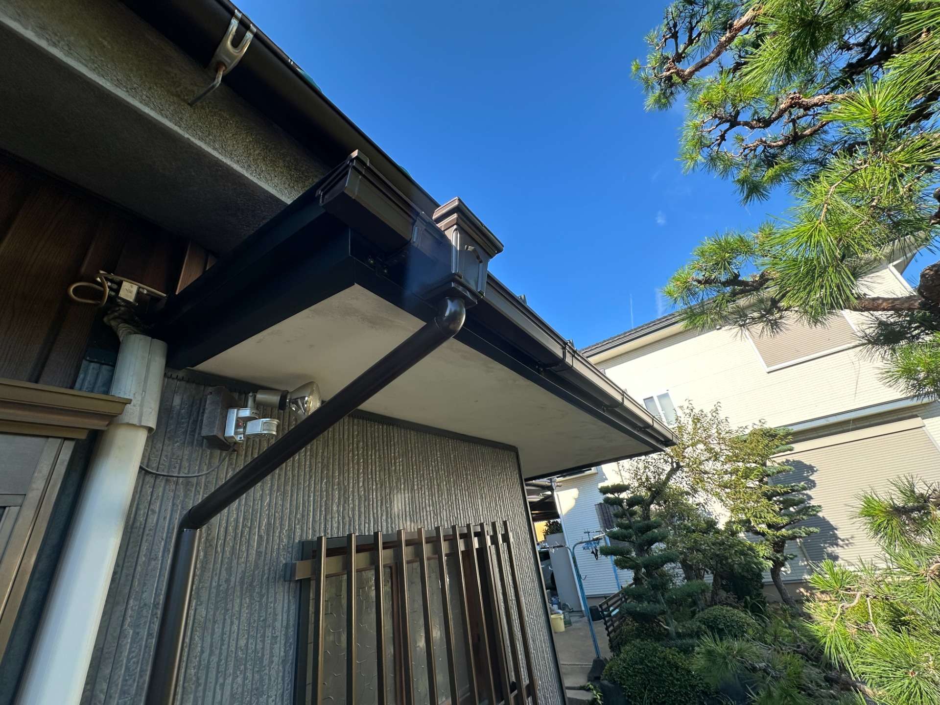2026年8月施工　【岐阜市尻毛】築50年　銅板屋根葺き替え工事　破風板金巻き　あまどい交換