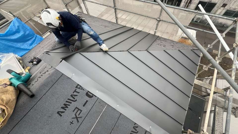 2026年8月施工　【岐阜県関市】築13年　カラーベスト屋根のカバー工法