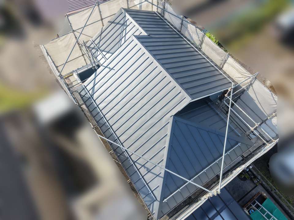 2026年8月施工　【岐阜県関市】築13年　カラーベスト屋根のカバー工法