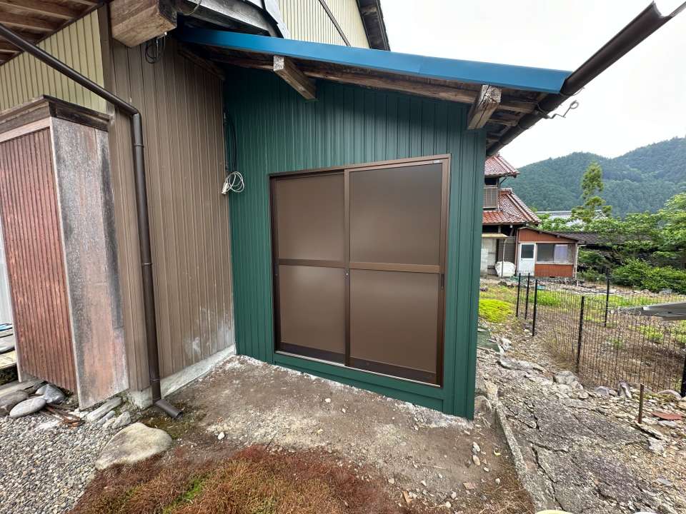 2026年8月施工　【岐阜県美濃市】築45年　トタン屋根の張り替え　外壁の張り替え　あまどい交換