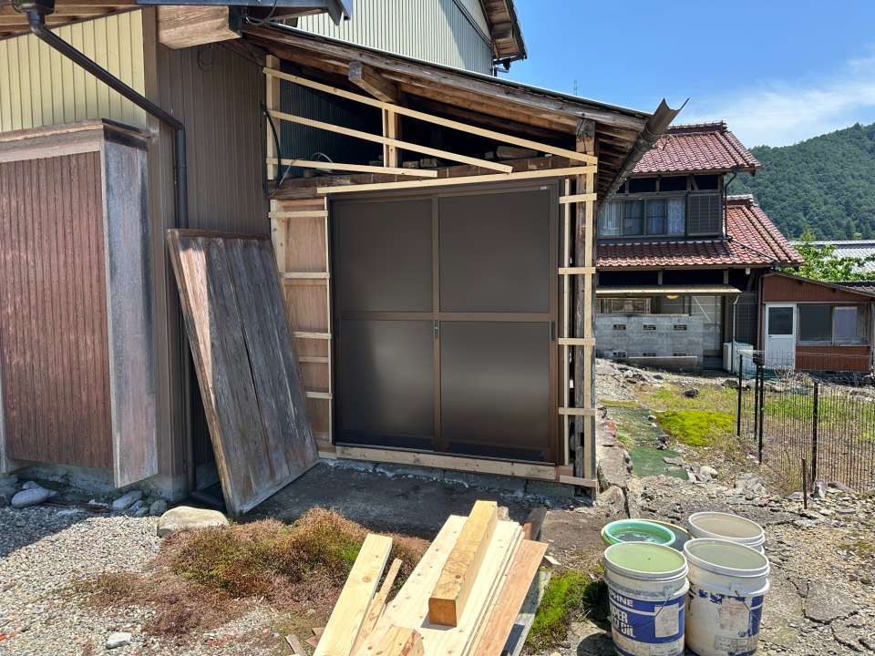 2026年8月施工　【岐阜県美濃市】築45年　トタン屋根の張り替え　外壁の張り替え　あまどい交換