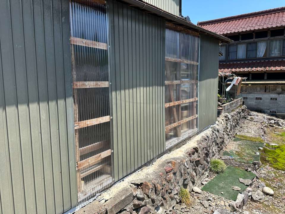 2026年8月施工　【岐阜県美濃市】築45年　トタン屋根の張り替え　外壁の張り替え　あまどい交換
