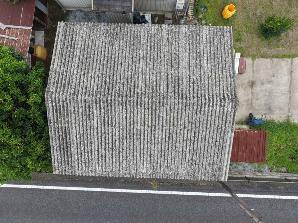 2026年9月施工　【羽島市正木町】築50年　倉庫　大波スレートカバー工法　波トタン貼り替え　雨樋(あまどい)工事
