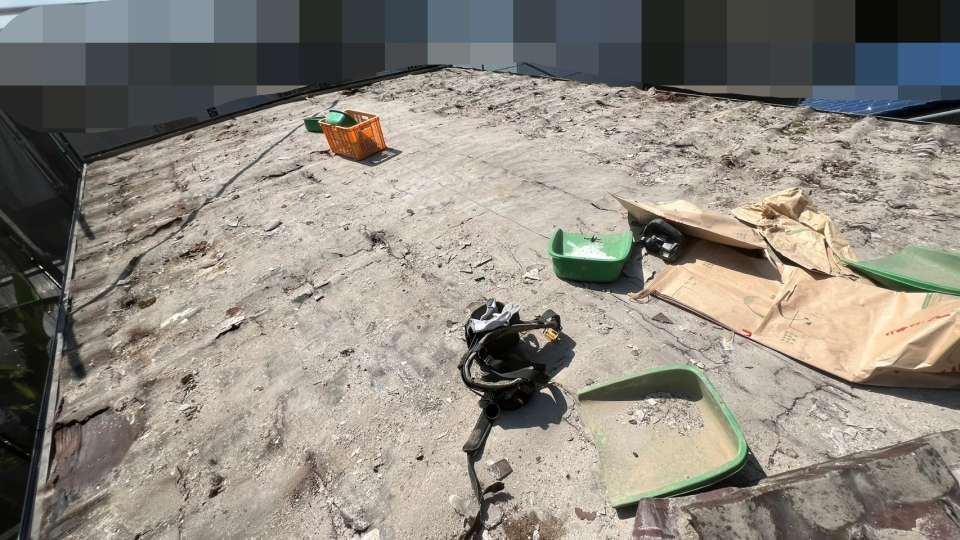 2026年10月施工　【三重県桑名市】築35年　屋根の葺き替え　あまどい工事 軒天井板金工事　破風板金巻き工事