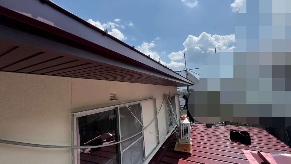 2026年10月施工　【三重県桑名市】築35年　屋根の葺き替え　あまどい工事 軒天井板金工事　破風板金巻き工事